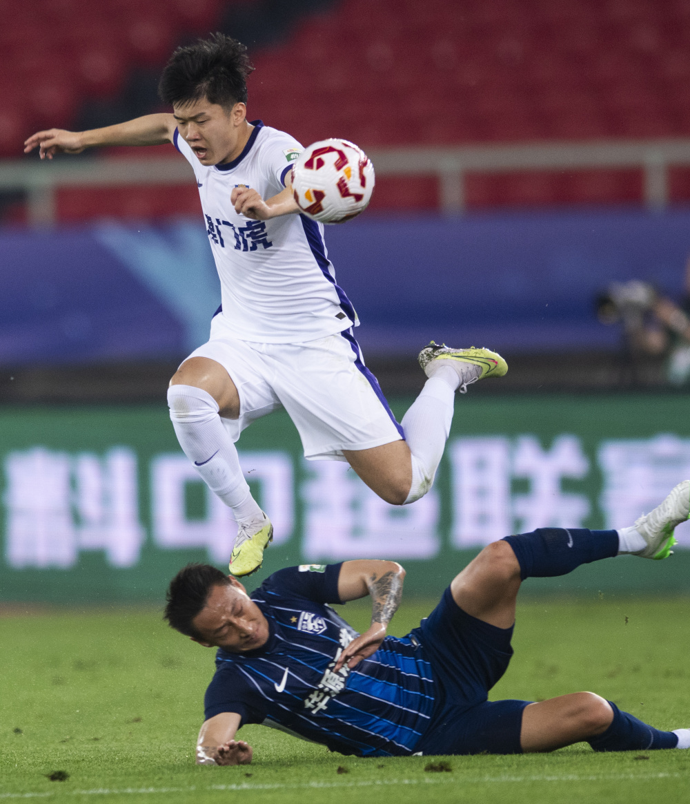 队合作和个 队合作和个